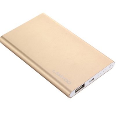 شارژر همراه لامیو مدل LY-J106 ظرفیت ۱۰۴۰۰ میلی آمپر ساعت