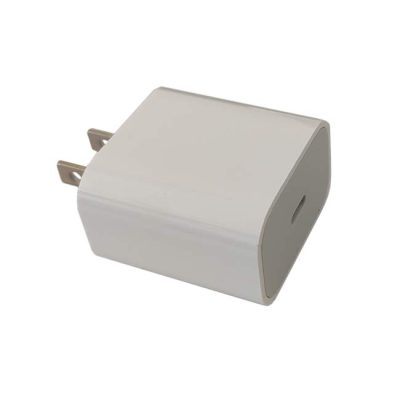 شارژر دیواری آیفون 20w پورت Type-C مدل MU7V2ZM